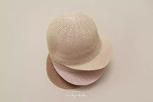 Load image into Gallery viewer, Circle Corn Hat
