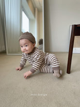 Load image into Gallery viewer, Waffle Stripe Top &amp; Bottom Set
